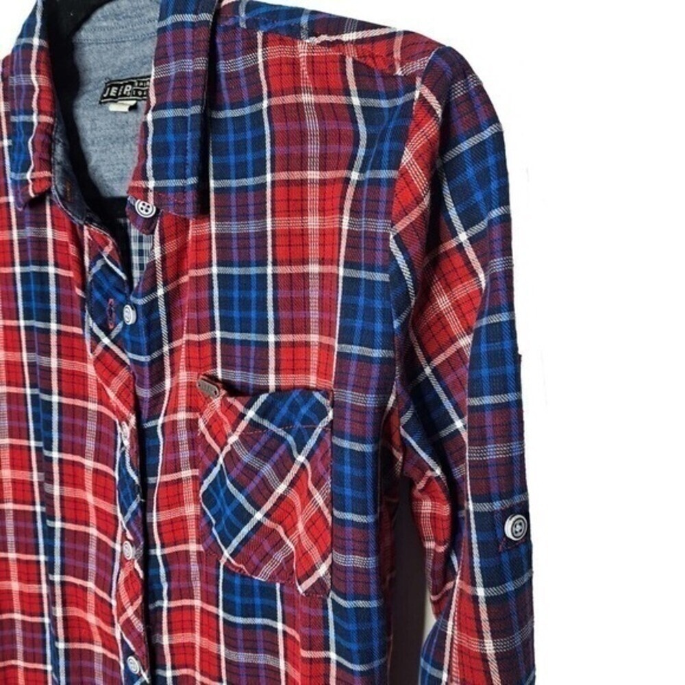Jeep Spirit Plaid Flannel Button Down Shirt Womens S Red Blue Roll Tab Sleeve - Picture 4 of 13